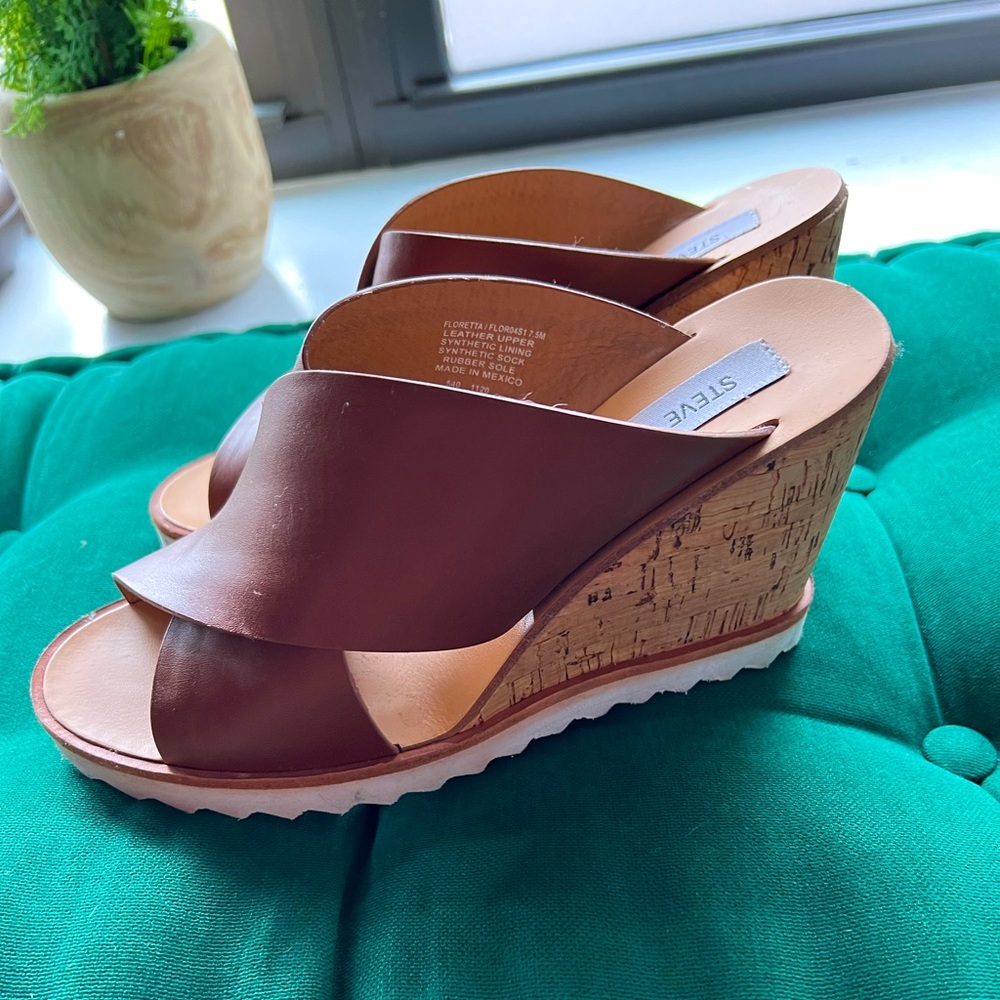 Steve Madden Leather Wedge Sandal